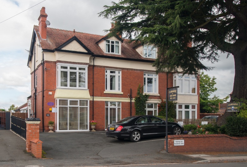 Clairmont Guest House, TELFORD Ref: 0209