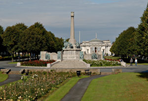 Dave Green / War Memorial - Port Sunlight / CC BY-SA 2.0